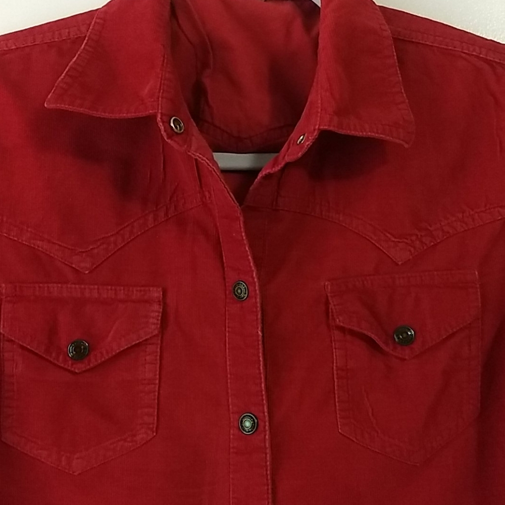 Old Navy Long-sleeve Button-down Corduroy shirt - Picture 3 of 8